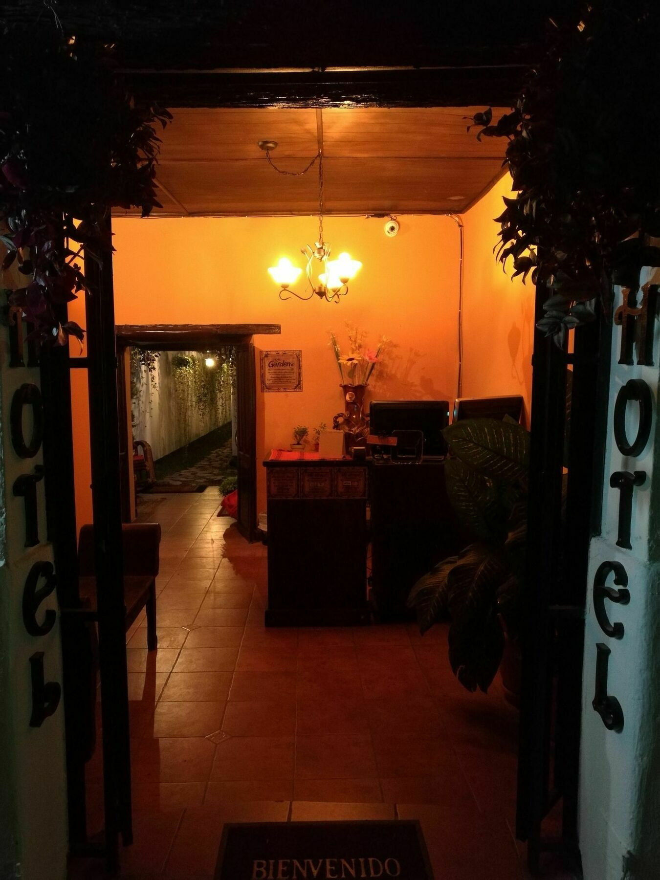 Garden Hotel Антигуа-Гватемала Экстерьер фото
